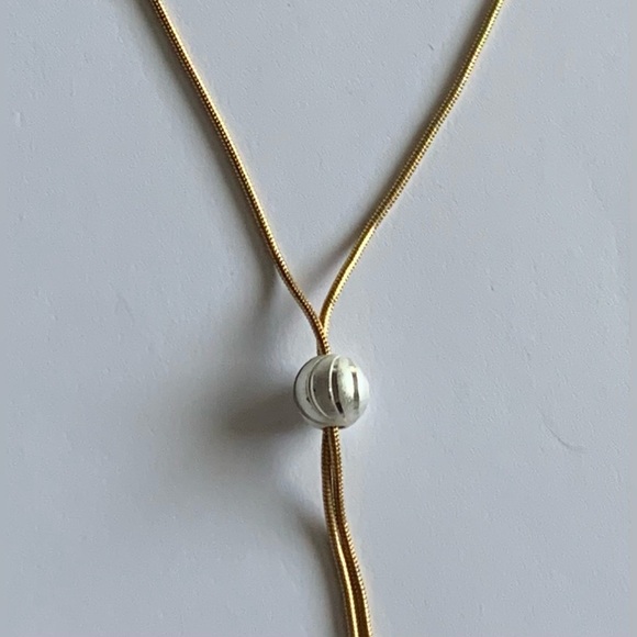 Two tone Avon lariat necklace - Picture 3 of 4